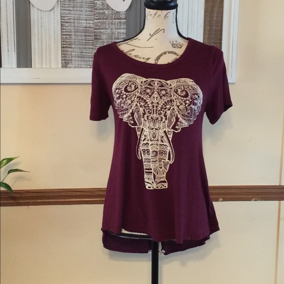 Ladies top - Picture 1 of 3